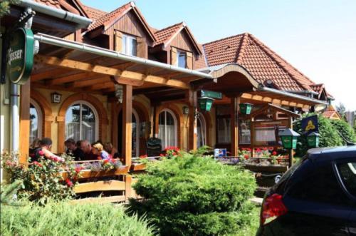 Gasthaus Joo-Wellness Pension Rábapaty Buitenkant foto